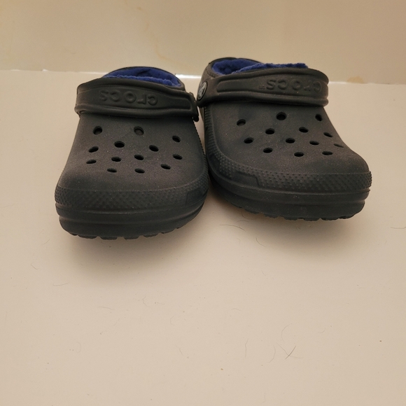 Crocs Clogs - Picture 4 of 6